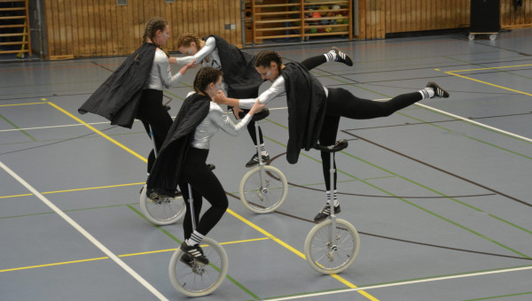 Boostedter Einradefahrerinnen sind Vize-Landesmeister